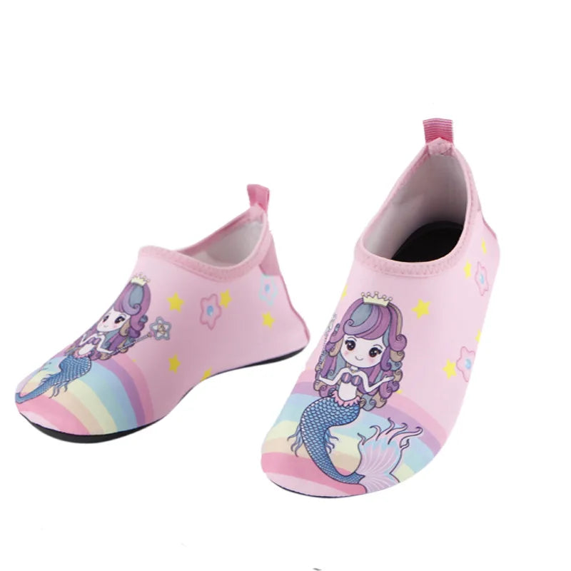 Sapatos aquáticos macios e dobráveis para rapaz e rapariga, para praia, verão, atividades ao ar livre, caminhar na água, natação, surf e mar, de secagem rápida