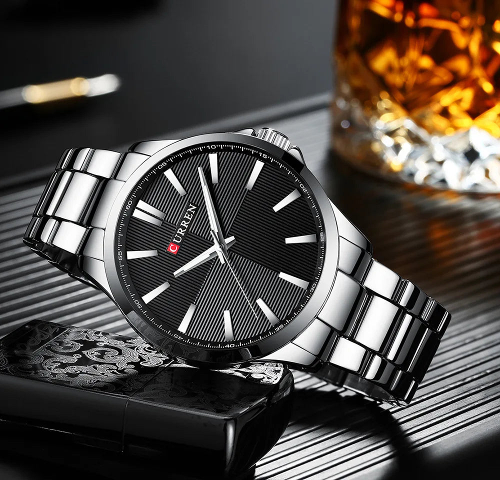 CURREN Men’s Watch – Luxury model, water-resistant, military style, stainless steel – Sports wristwatch (ref. 8322)