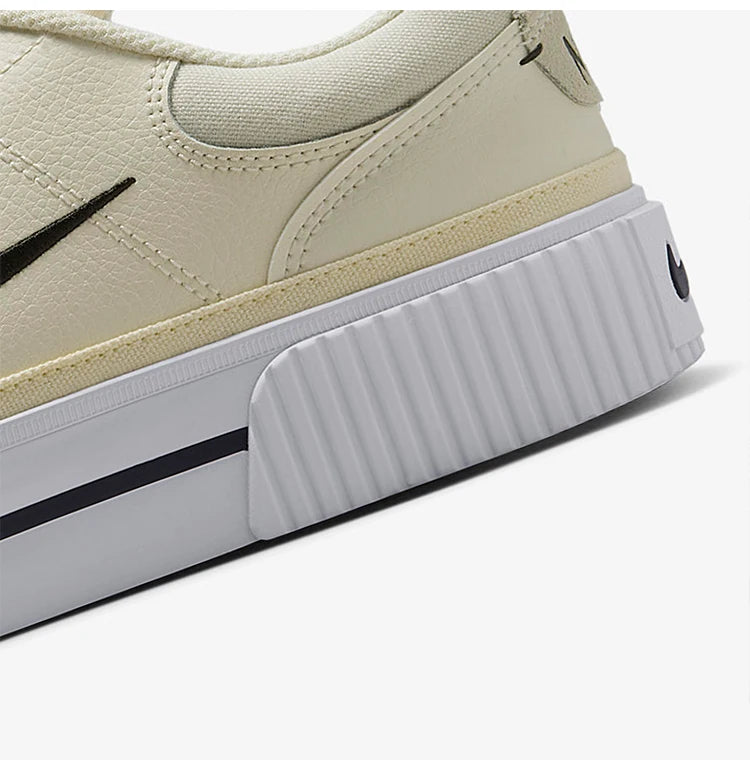 Adidași ușori Nike Official Court Legacy pentru femei FV5526-100