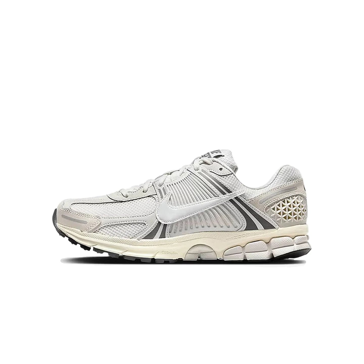 Nike Zoom Vomero 5 sneakers basse casual, comode e traspiranti, per commuting e running, stile unisex FB9149-003