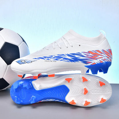 Nouvelles chaussures de football professionnelles pour hommes, chaussures de football antidérapantes, unisexes, respirantes, chaussures de futsal, nouvelles chaussures à crampons, livraison directe, ultralégères