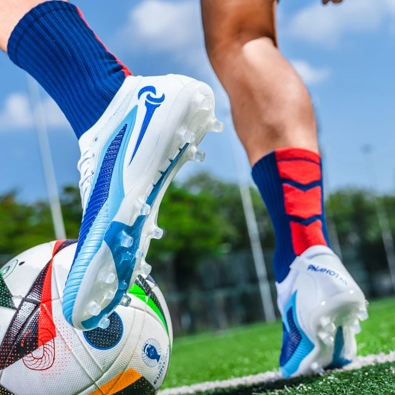 Nouvelles chaussures de football pour hommes, crampons longs antidérapants et respirants pour le sport en extérieur, idéales pour l'entraînement et les matchs, confortables pour adultes