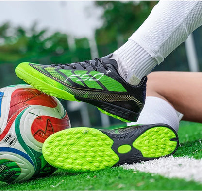 Nouvelles chaussures de football pour hommes, chaussures de sport d'extérieur, chaussures d'entraînement, chaussures de football antidérapantes, baskets professionnelles ultralégères unisexes