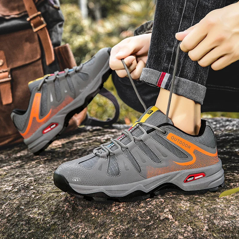 New Outdoor Men's Shoes Men's Anti-Slip Mountaineering Shoes Travel Hiking Adventure Footwear Fashionable Casual Sneakers