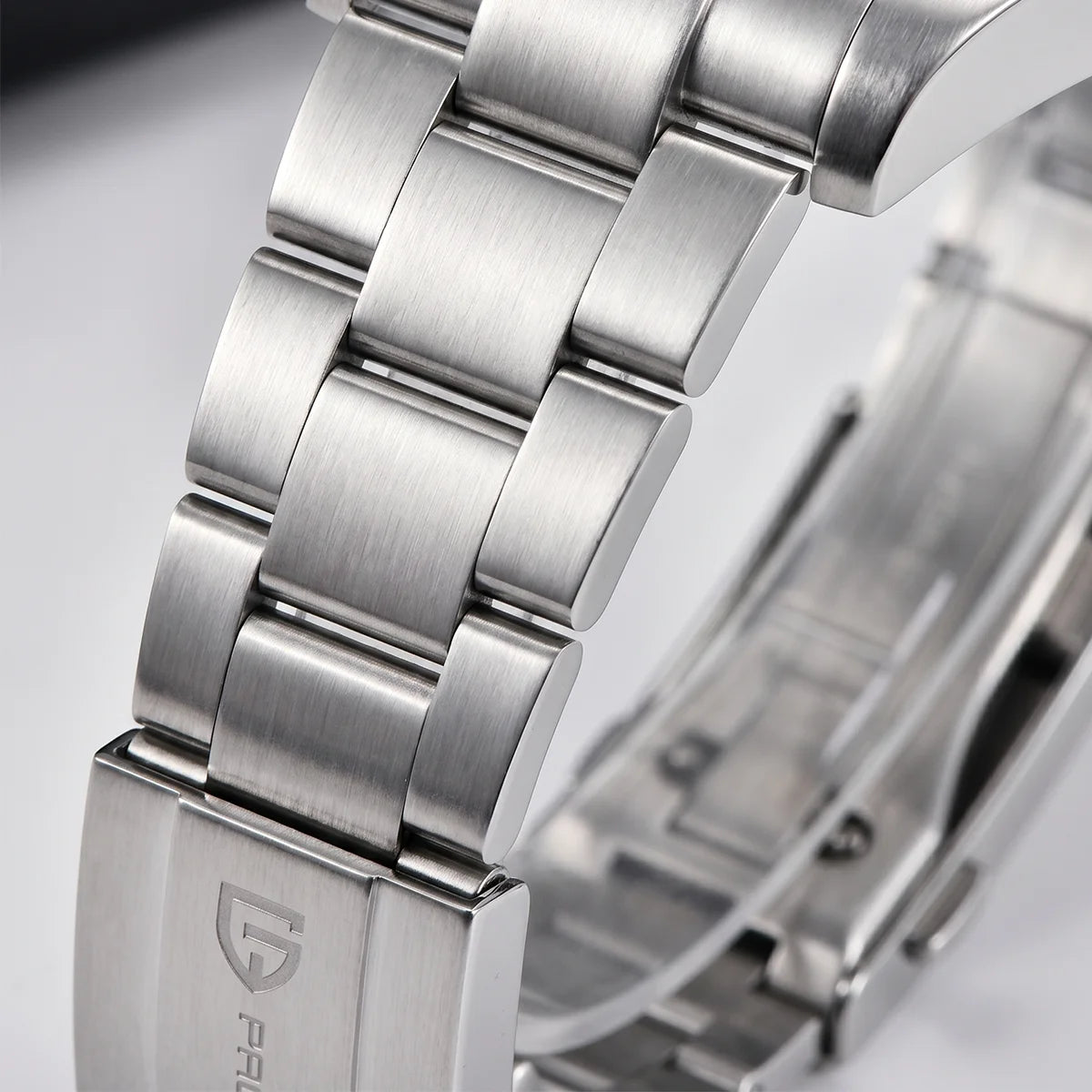 Pagani Design 2026 Nuovo orologio subacqueo da uomo 42mm in zaffiro, automatico meccanico GMT, impermeabile 100m PD1682