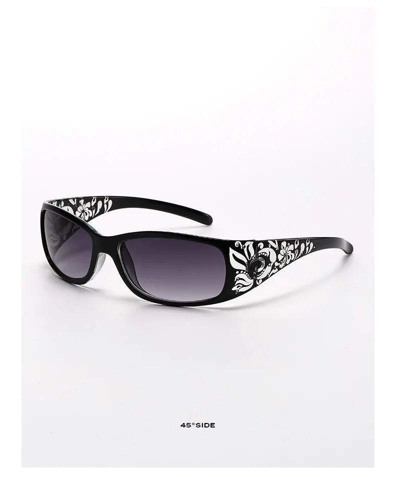 Fashion New Y2K Ladies Pattern Relief Square Small Frame Sunglasses Retro Style Elegant Summer Vacation Beach Glasses