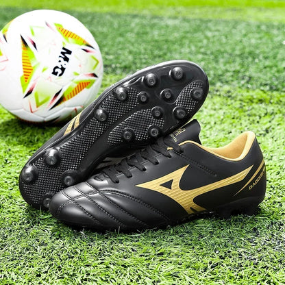 Nouvelles chaussures de football pour hommes, chaussures de football d'intérieur pour adultes, crampons de football antidérapants, crampons de sport ultralégers, crampons de futsal, entraînement sur gazon, confortables.