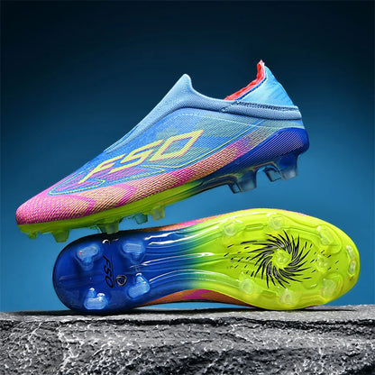 Nouvelles chaussures de football pour hommes, de haute qualité, très vendues, antidérapantes, mi-hautes, légères, pour l'extérieur, crampons de match, pour l'entraînement sur gazon.