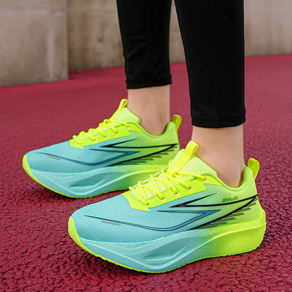 Sapatilhas desportivas unissexo em mesh respirável na moda, sapatilhas profissionais de corrida, fitness ao ar livre, confortáveis, com atacadores, para homem