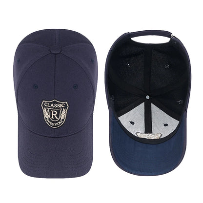 Modna czapka z daszkiem unisex w stylu baseballowym dla mężczyzn i kobiet, wykonana z tkaniny z motywem ananasa, z napisem „CLASSIC” i haftem złotą nicią, w stylu casualowo-sportowym