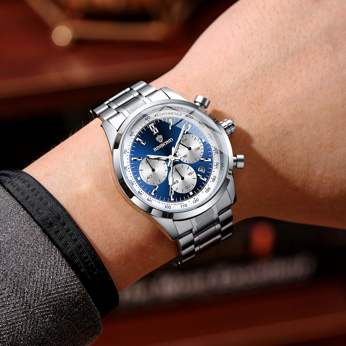 BINBOND men’s quartz watch: elegant, robust and accurate, with automatic date, chronograph, luminescent hands and water-resistant. Casual style.