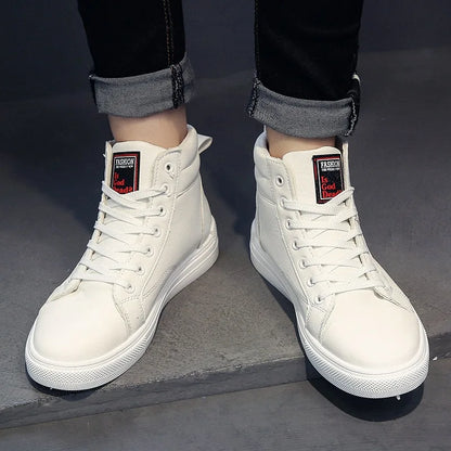 2025 New Breathable Soft Sole Men's Casual Sports Shoes Korean Fashion Student Jogging Shoes Youth Board Shoes