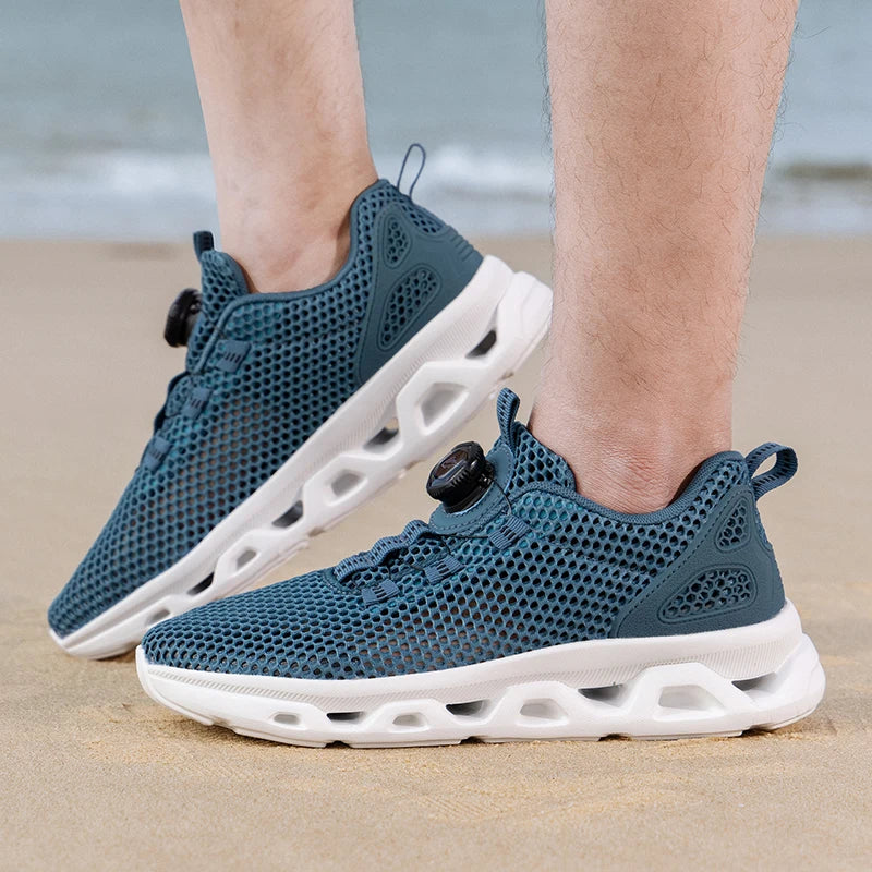 Unisex sneldrogende barefoot-waterschoenen voor watersporten in de buitenlucht, riviertrekking, wandelen langs beekjes, varen; lichtgewicht met draaibare gesp