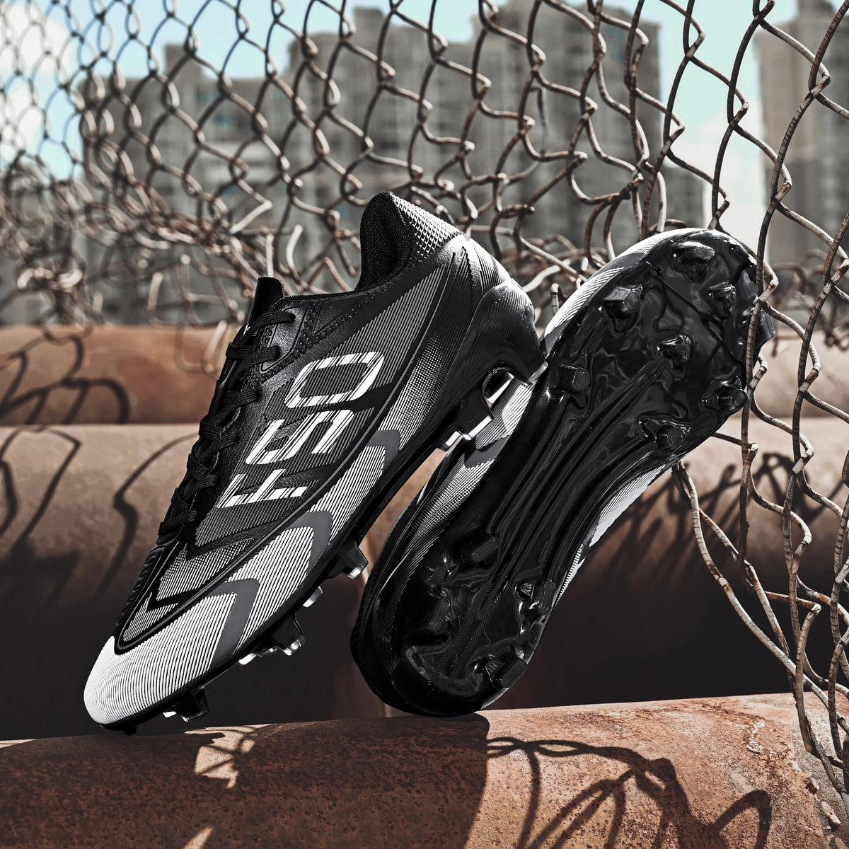 Chaussures de football pour adultes, modèle AG FG, empeigne respirante à séchage rapide, crampons offrant une excellente adhérence, idéales pour les matchs compétitifs et les entraînements d’équipe.