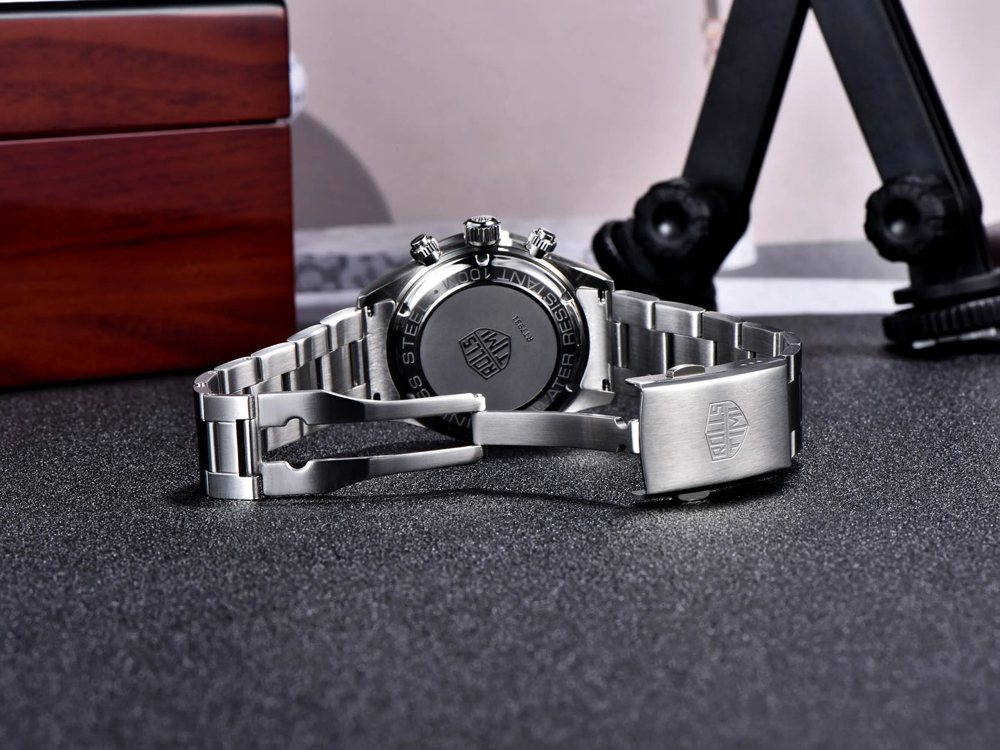 Rossitimi Casual Elegance Men Quartz Watch Light Luxury Premium Stainless Steel Sapphire Small Three-Pin Luminous Diving Watch