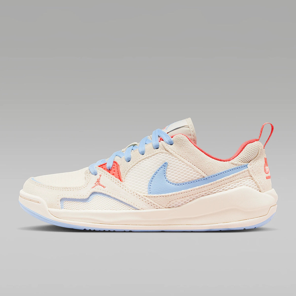 Nike Authentic JORDAN damskor, låga snörskor, slitstarka vardagsskor HJ6778-100
