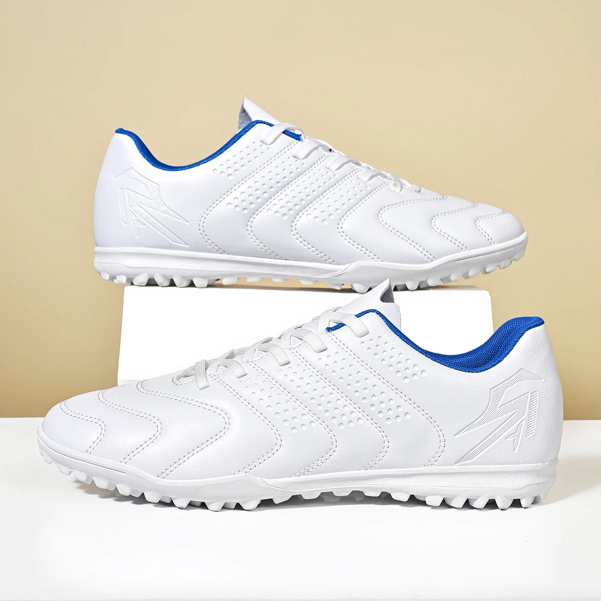 Chaussures de football unisexes pour adultes, en PU, respirantes, en tissu tissé, avec crampons en caoutchouc denses, antidérapantes, résistantes à l'usure, pour entraînement quotidien sur gazon artificiel