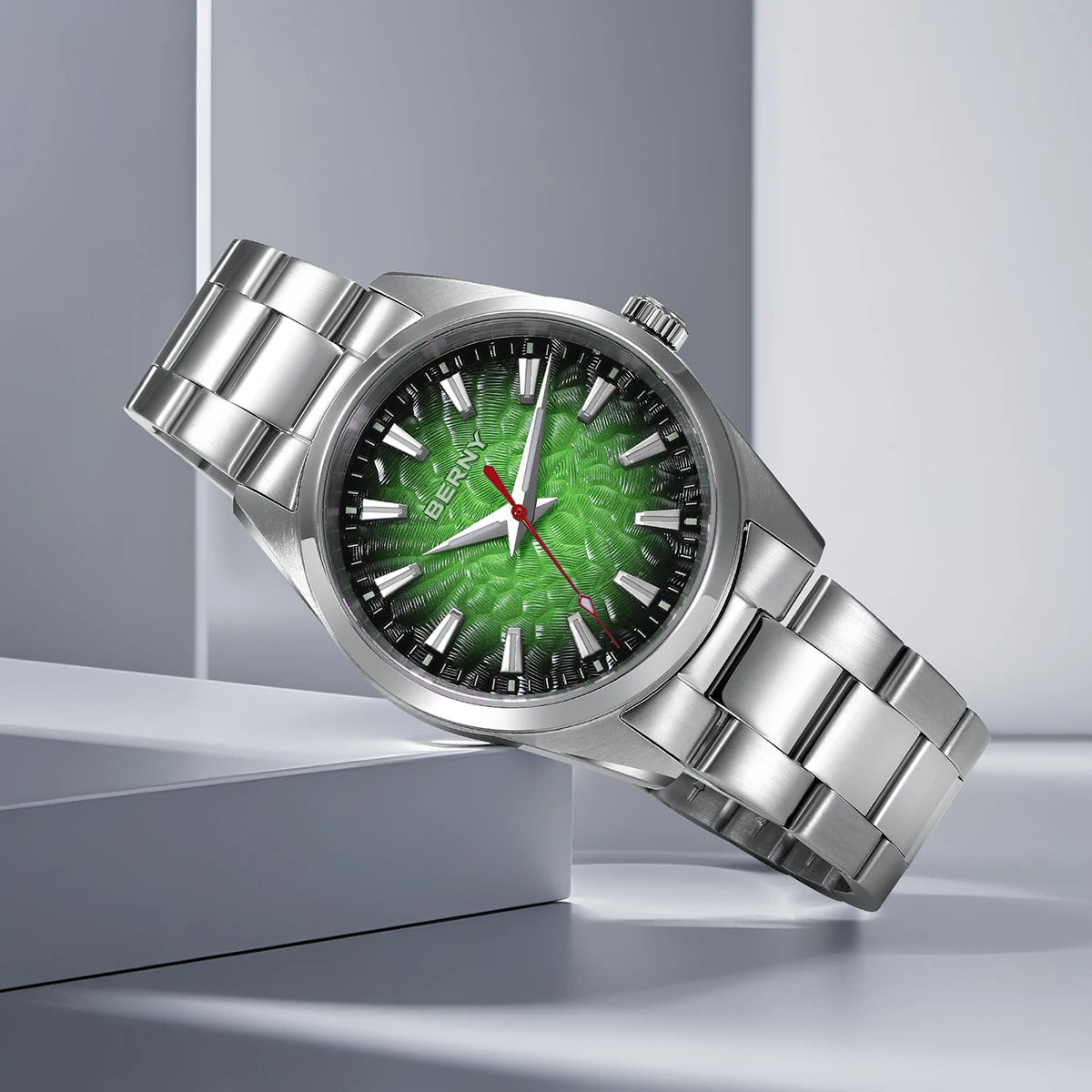 BERNY men’s watch – Quartz watch, sapphire crystal, luminescent hands, water-resistant to 10 ATM, made entirely of stainless steel – Elegant and casual style, ideal for everyday wear or professional occasions
