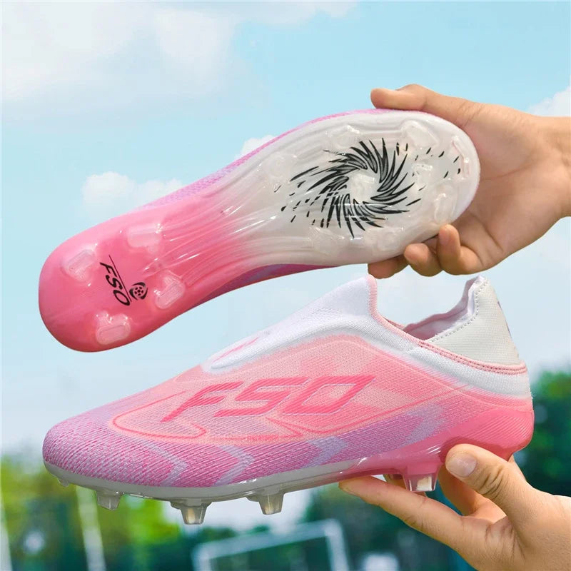 Nouvelles chaussures de football pour hommes, chaussures de sport d'extérieur, chaussures de soccer ultralégères, chaussures de futsal antidérapantes, de haute qualité, à cheville haute, respirantes, pour match