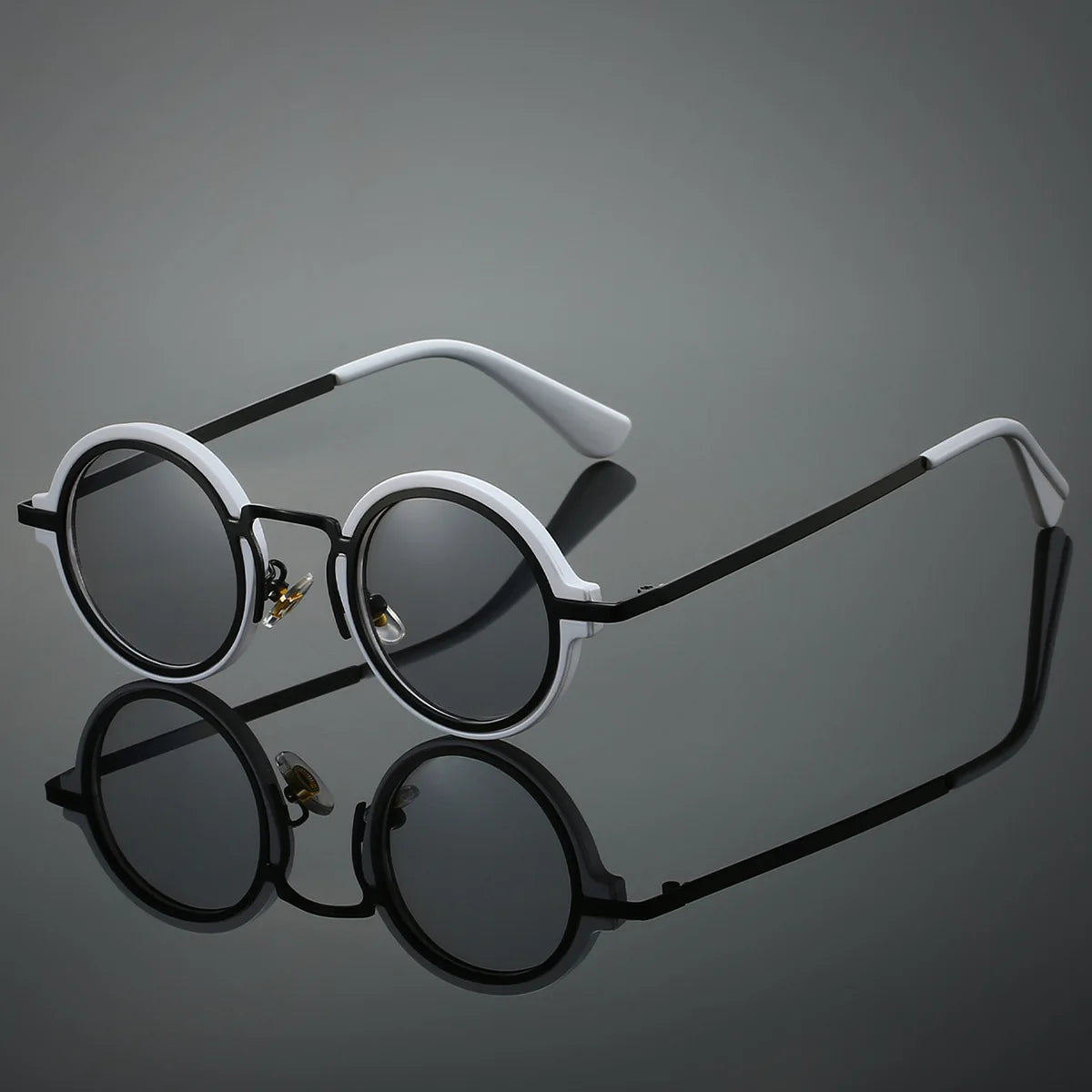 New Retro Small Round Frame Sunglasses for Men's Personalized Steampunk Outdoor Driving Sunglasses Street Photography