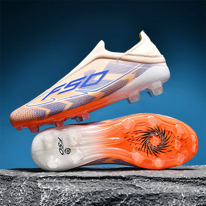 Nouvelles chaussures de football pour hommes, modèle tendance, de haute qualité, mi-hautes, légères, antidérapantes, crampons d'extérieur pour l'entraînement sur gazon.