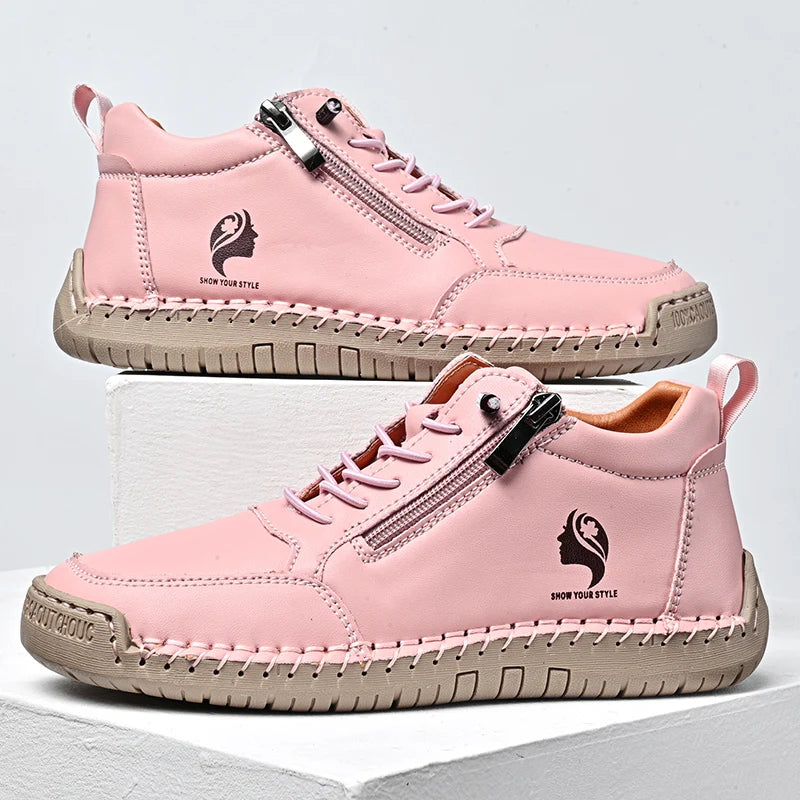 Femmes à la main en cuir chaussures décontractées mode femmes bottines en plein air antidérapant chaussures pour femmes Style britannique rétro femmes bottes