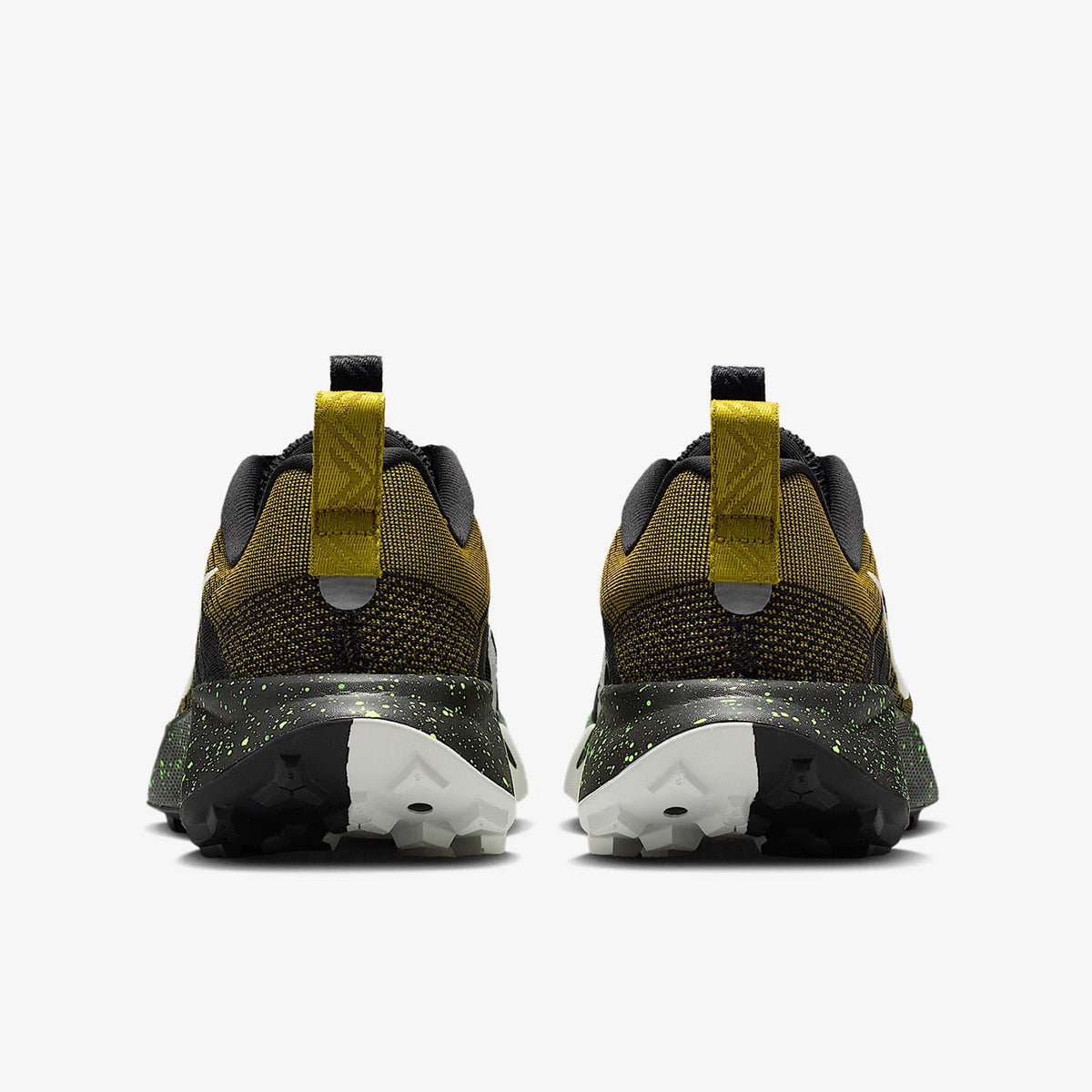 „Nike Authentic Wildhorse 10“ moteriški bėgimo bateliai su amortizacija FV2337-008