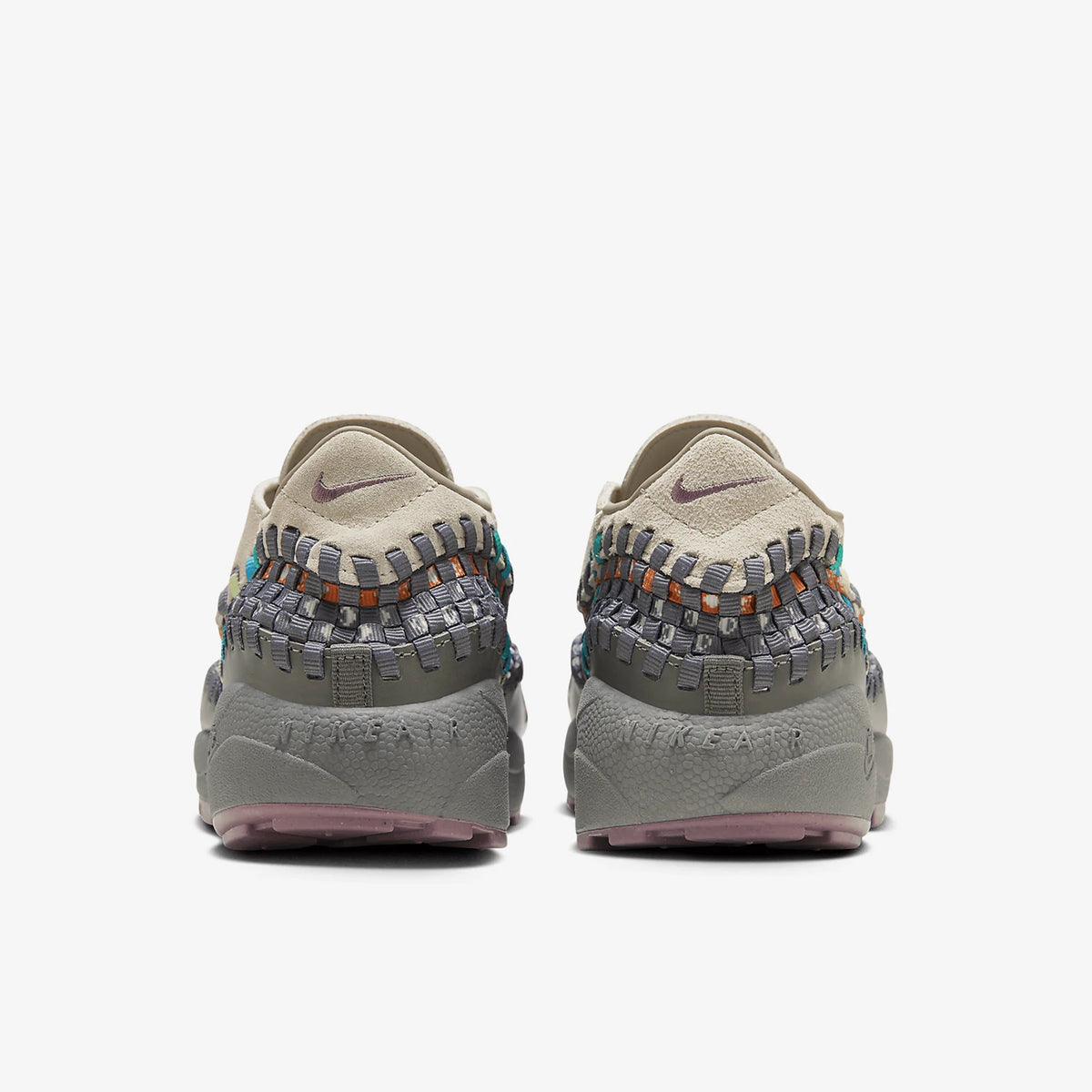 Nike Authentic Aktuell säsong Nya damskor i stickat material, låga och vadderade HF0351-120