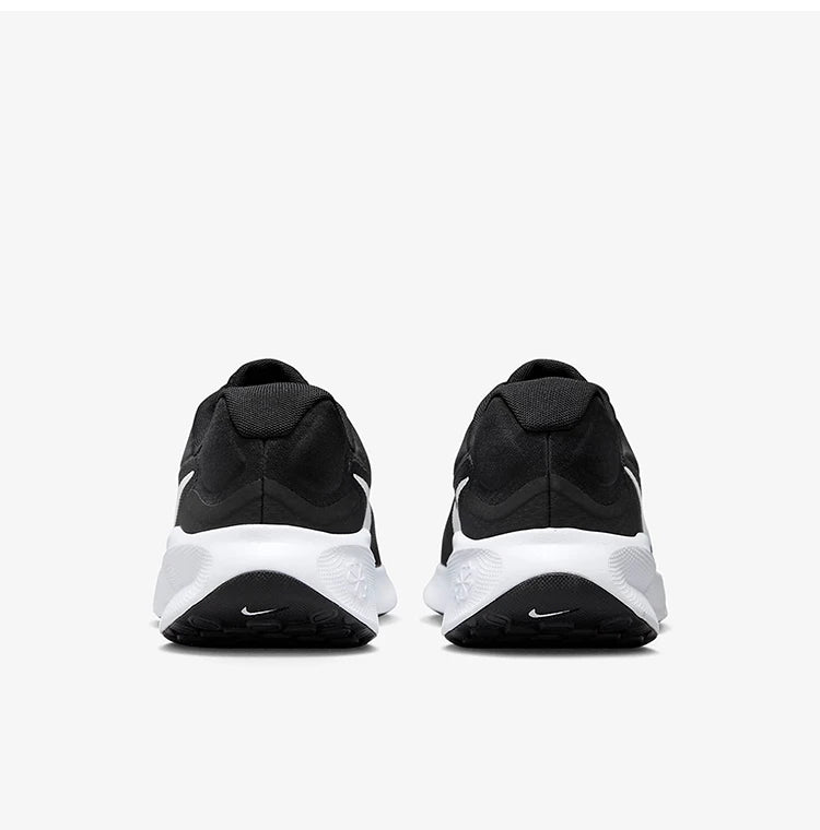 Nike Authentic Revolution 7 – lekkie i wytrzymałe męskie buty sportowe do biegania FB2207-001