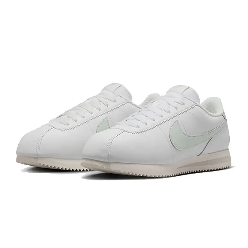 NIKE W CORTEZ Skateboardskor för damer – bekväma, andningsbara sneakers i bomull i låg modell för damer