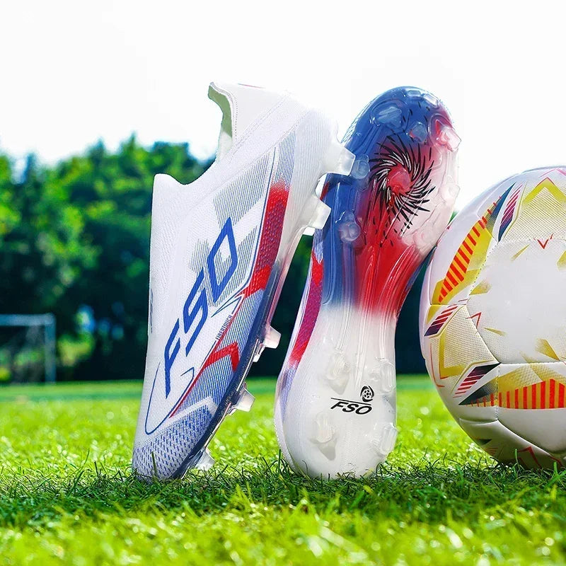 Nouvelles chaussures de football pour hommes, de haute qualité, très vendues, antidérapantes, mi-hautes, légères, pour l'extérieur, crampons de match, pour l'entraînement sur gazon.