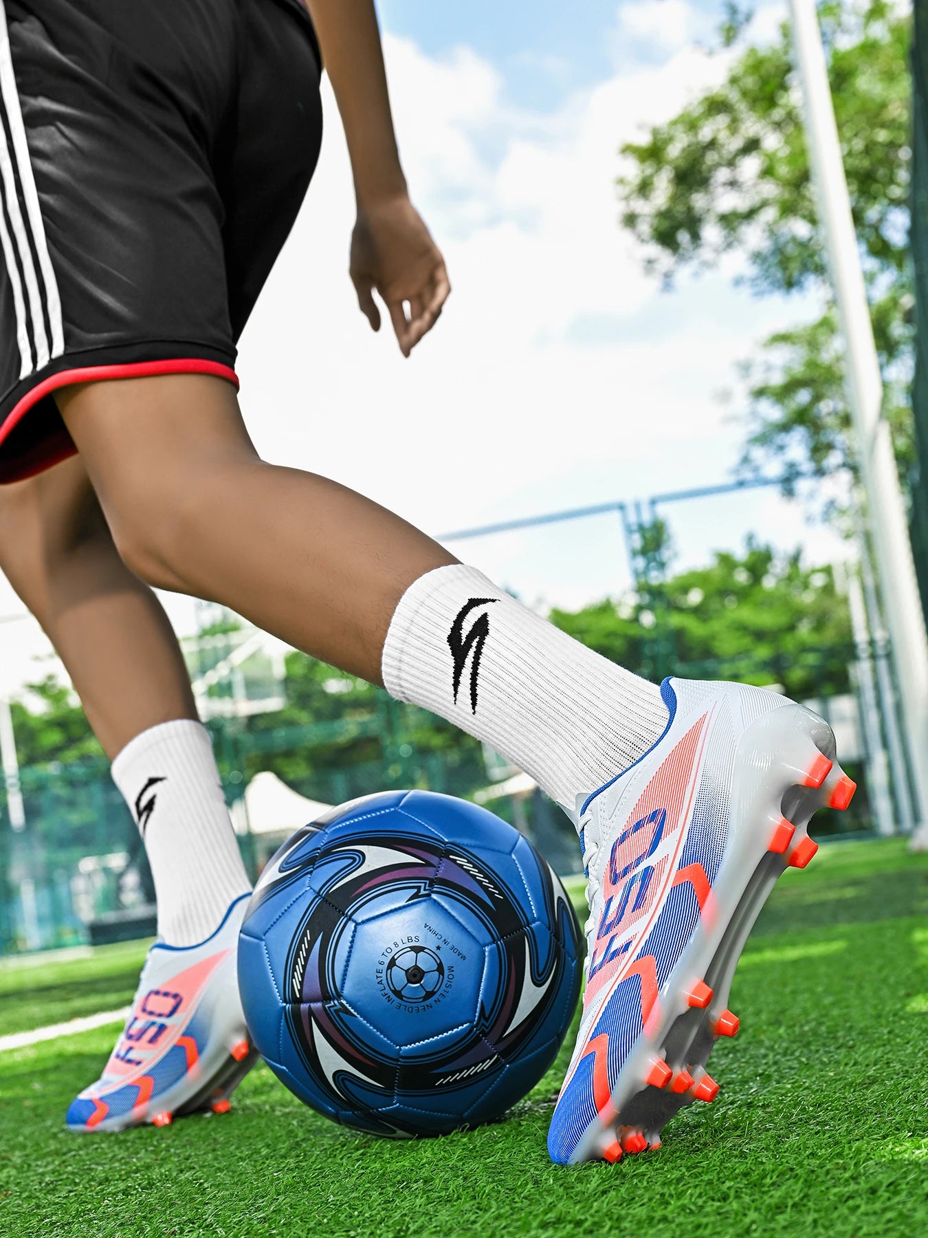 Professional Grass AG /FG Soccer Shoes PU Fabric Integrated Upper TPU Tough Sole Wear Resistant Anti-slip Youth Footwear