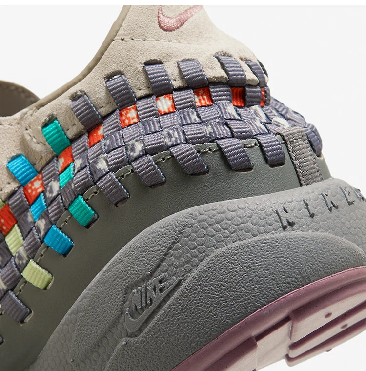 Nike Authentic Aktuell säsong Nya damskor i stickat material, låga och vadderade HF0351-120