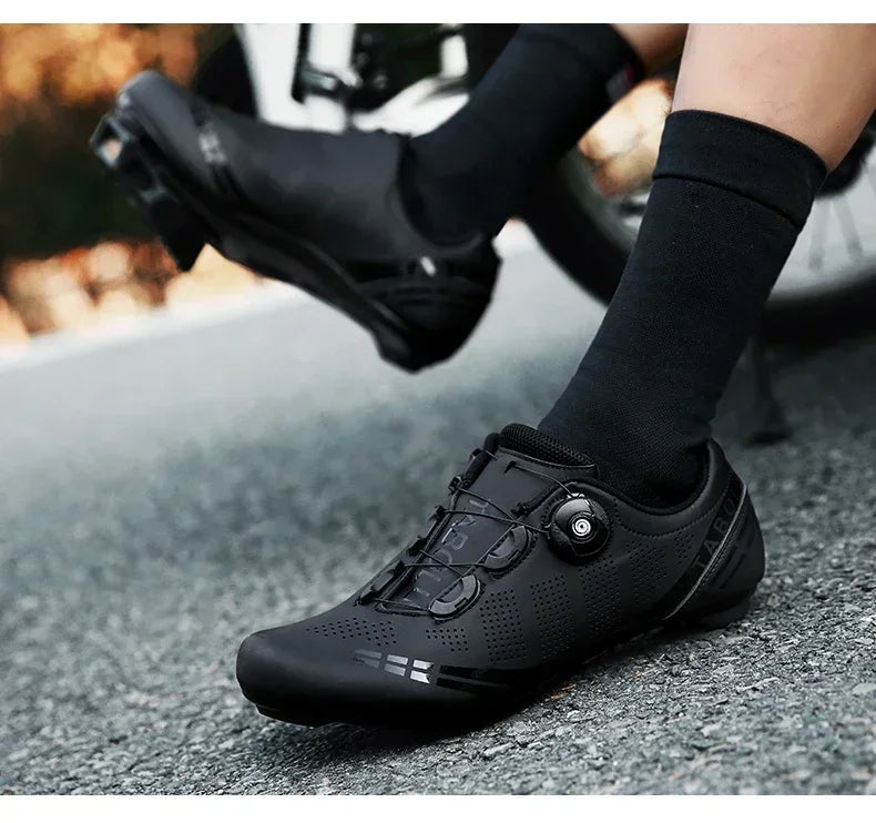 Scarpe da ciclismo unisex per bici da strada, da uomo, da racing, autobloccanti, sneaker da velocità per bicicletta da donna, tacchette SPD, calzature da ciclismo su strada