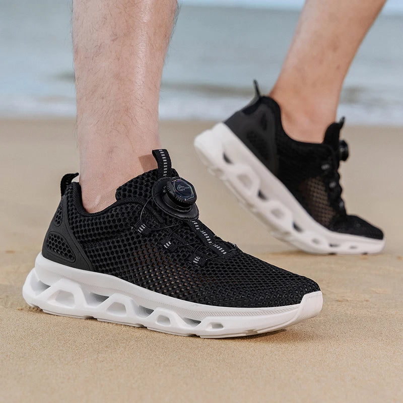 Unisex sneldrogende barefoot-waterschoenen voor watersporten in de buitenlucht, riviertrekking, wandelen langs beekjes, varen; lichtgewicht met draaibare gesp