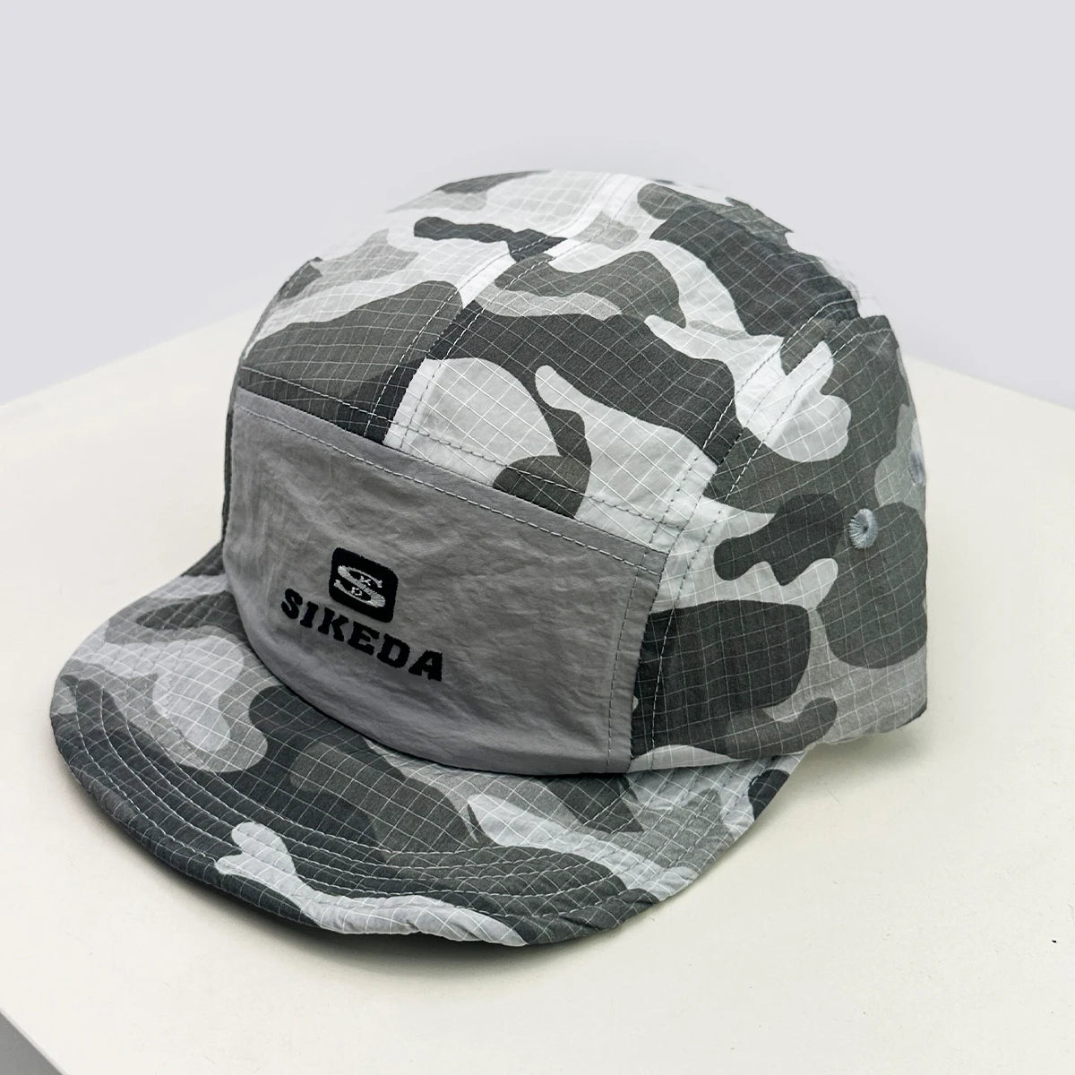 Unisex CAMO greitai džiūstančios beisbolo kepurės su siuvinėtomis raidėmis, apsaugančios nuo saulės, spalvų blokų dizaino, kvėpuojančios, asmeninės, su snapeliu, universalios