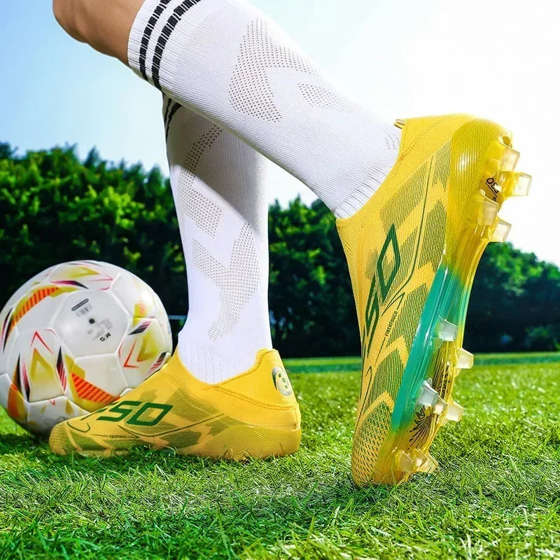 Nouvelles chaussures de football pour hommes, de haute qualité, très vendues, antidérapantes, mi-hautes, légères, pour l'extérieur, crampons de match, pour l'entraînement sur gazon.