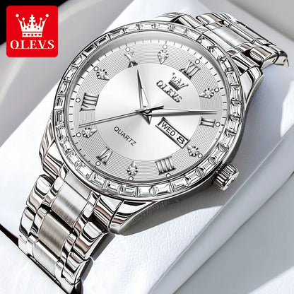 Relógio de quartzo para homem OLEVS 9906, modelo quadrado adornado com diamantes, bracelete em aço inoxidável, estanque, com calendário duplo; um relógio de pulso de luxo, original, ideal para o ambiente profissional.