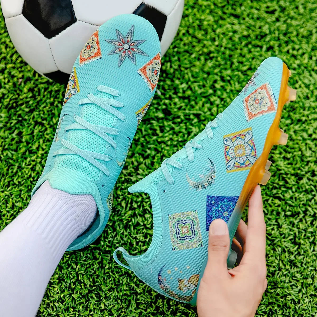 Scarpe da calcio professionali Lawn Nails resistenti all'usura, multicolore, con forte aderenza e grande equilibrio, per allenamento estivo all'aperto