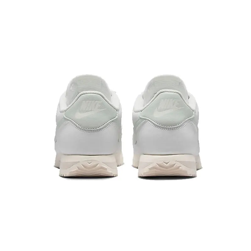 NIKE W CORTEZ Skateboardskor för damer – bekväma, andningsbara sneakers i bomull i låg modell för damer
