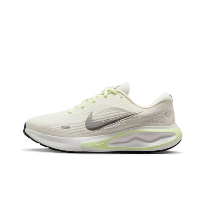 Nike Journey Run tenisice za trčanje Udobno amortiziranje, otporne na klizanje i izdržljive Idealne za svakodnevni trening IH7329-101