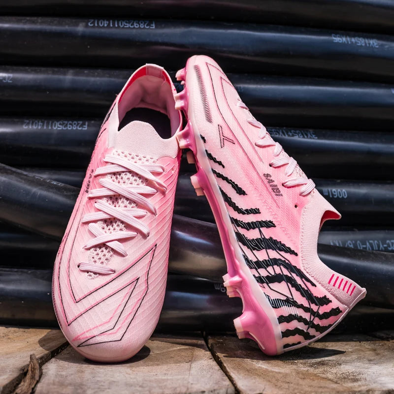 Chaussures de football unisexes pour hommes, modèle AG FG, avec tige en polyuréthane résistant et crampons en caoutchouc robustes, idéales pour les matchs de football en extérieur, sur gazon et pour les activités sporti
