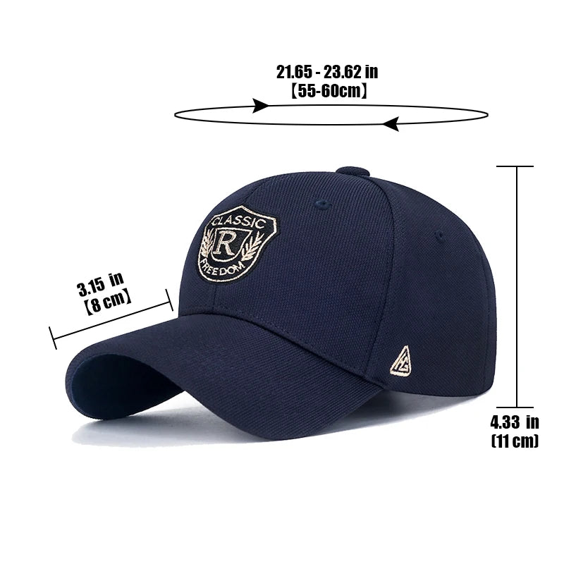 Modna czapka z daszkiem unisex w stylu baseballowym dla mężczyzn i kobiet, wykonana z tkaniny z motywem ananasa, z napisem „CLASSIC” i haftem złotą nicią, w stylu casualowo-sportowym