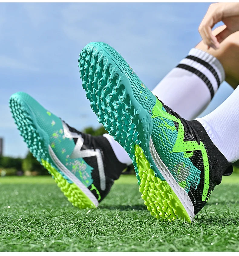 Men's New TF Football Boots Society Professional Comfortable Top Quality Male Soccer Shoes Adult Casual Ultralight Football Shoes