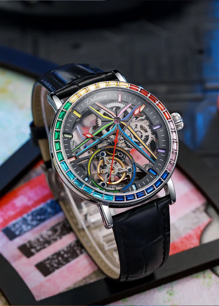 Férfi szkeleton óra, divatos stílusban, szivárvány színekben ragyogó drágakövekkel díszítve, tourbillon szerkezettel; luxus automata mechanikus óra, 30 méterig vízálló.