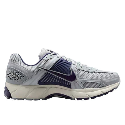 Nike Zoom Vomero 5 sneakers basse casual, comode e traspiranti, per commuting e running, stile unisex FB9149-003