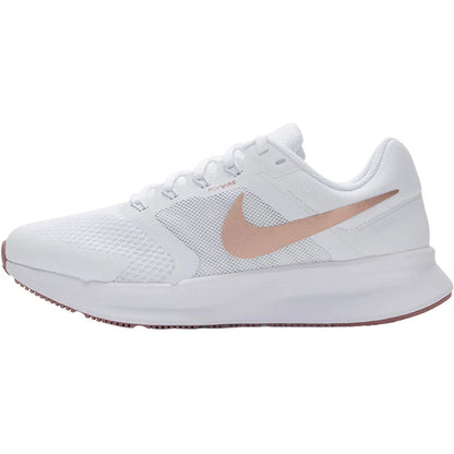 Оригинални дамски дишащи обувки за бягане Nike W Nike Run Swift 3 DR2698-105