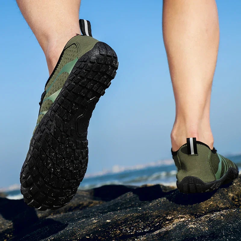 Pánské aqua boty do vody a na plavání, dámské tenisky, dětské barefoot boty pro chlapce, plážové sandály, rychleschnoucí obuv k řece, moři, potápění a do posilovny