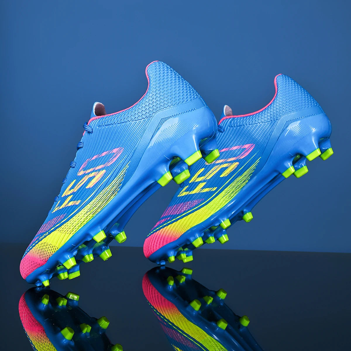 Chaussures de football unisexes pour hommes, modèle AG FG, avec tige en polyuréthane résistant et crampons en caoutchouc robustes, idéales pour les matchs de football en extérieur, sur gazon et pour les activités sporti