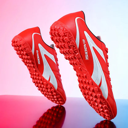 Men Soccer Shoes Breathable Football Boots Futsal Ultralight Professional Training Sneakers Unisex Grass Cleats Match Sport